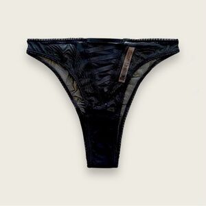 Victoria’s Secret Brazilian Panty Small New